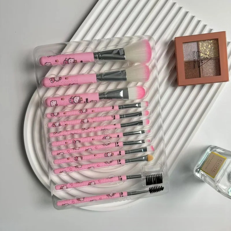 مجموعة فرش مكياج هيلو كيتي الم - مراجعة Beauty Makeup Gift Sets وسعره