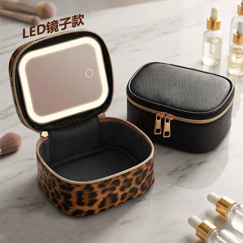 حقيبة تخزين مكياج محمولة بإضاء - مراجعة Beauty Makeup Bag وسعره