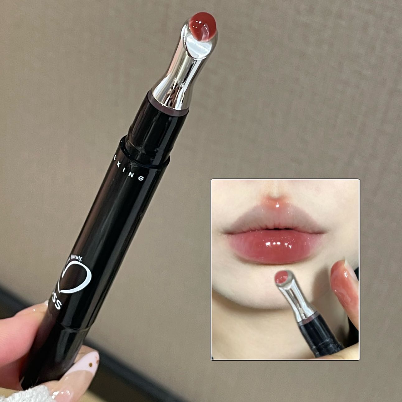 ملمع شفاه هيرورينج المرطب اللا - مراجعة Lip Gloss Plumping وسعره