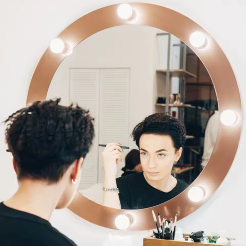 مصابيح LED لتجميل السيدات، إضا - مراجعة Beauty Makeup Women وسعره