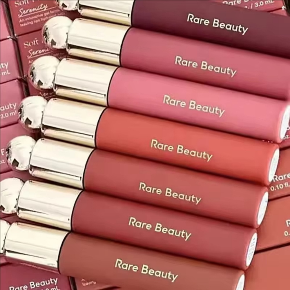 زيت الشفاه الملون ناعم الملمس  - مراجعة Beauty Makeup Gift Sets وسعره